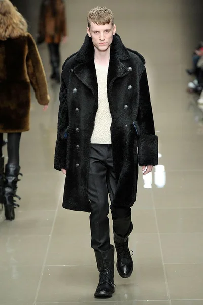 Look 31